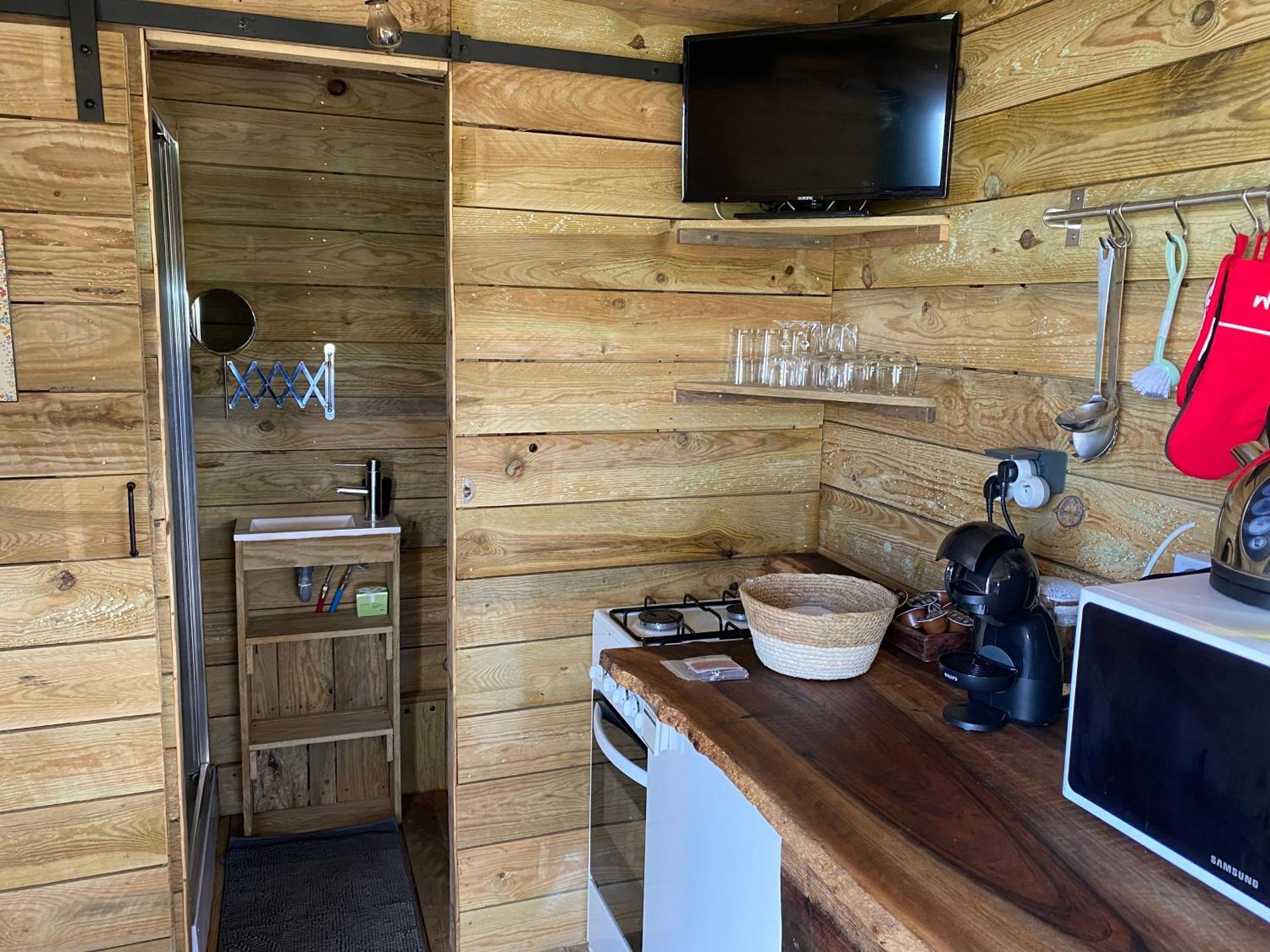 Tiny House Pensionat Digny Eksteriør billede