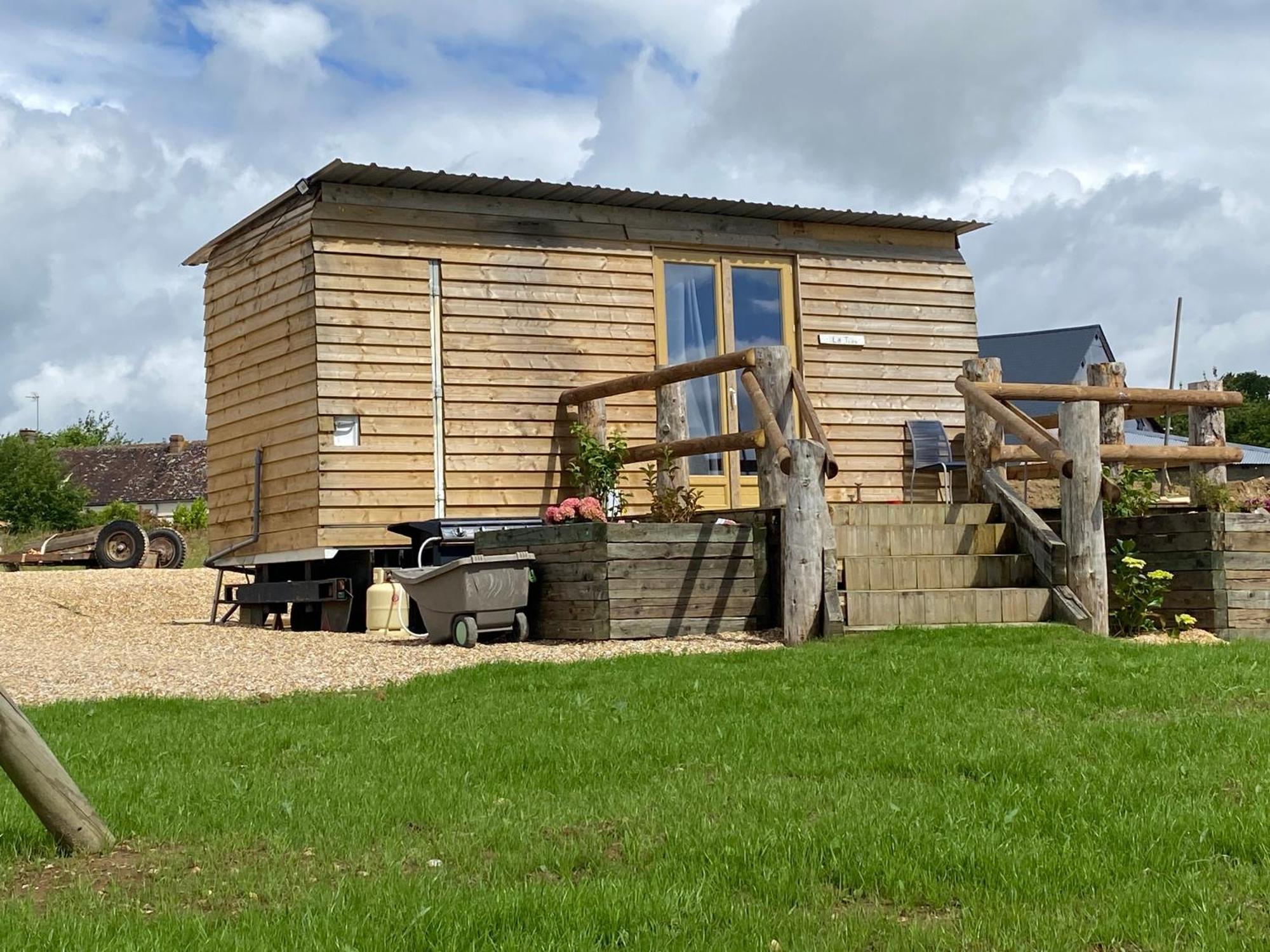 Tiny House Pensionat Digny Eksteriør billede