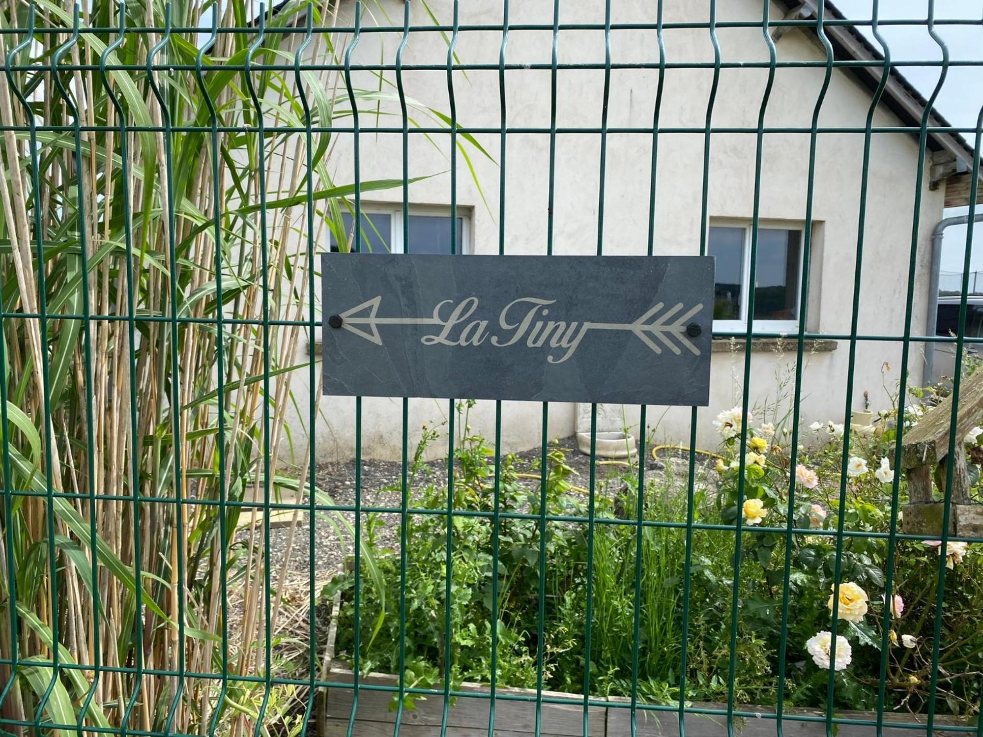 Tiny House Pensionat Digny Eksteriør billede