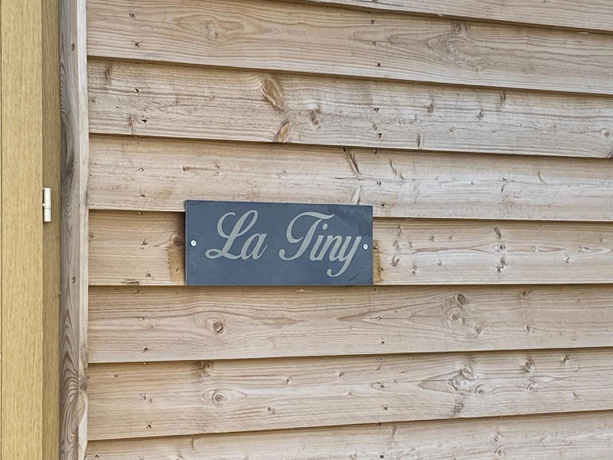 Tiny House Pensionat Digny Eksteriør billede